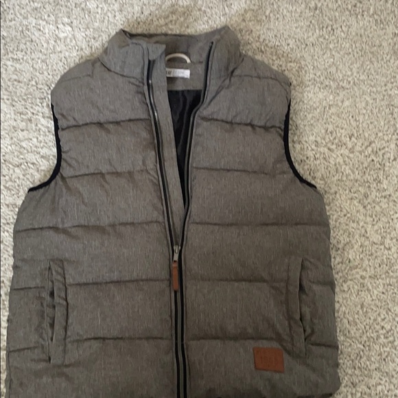 H&M Youth Fall/Spring Vest - Picture 2 of 3